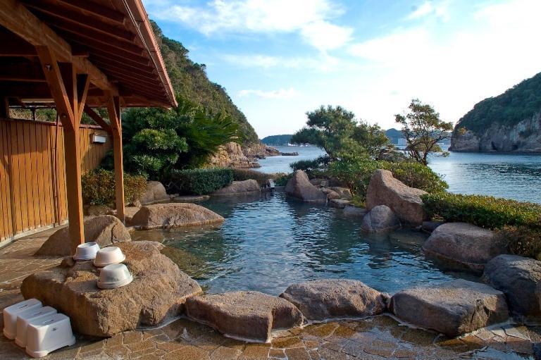 Hotel Nagisaya Katsuura Zewnętrze zdjęcie